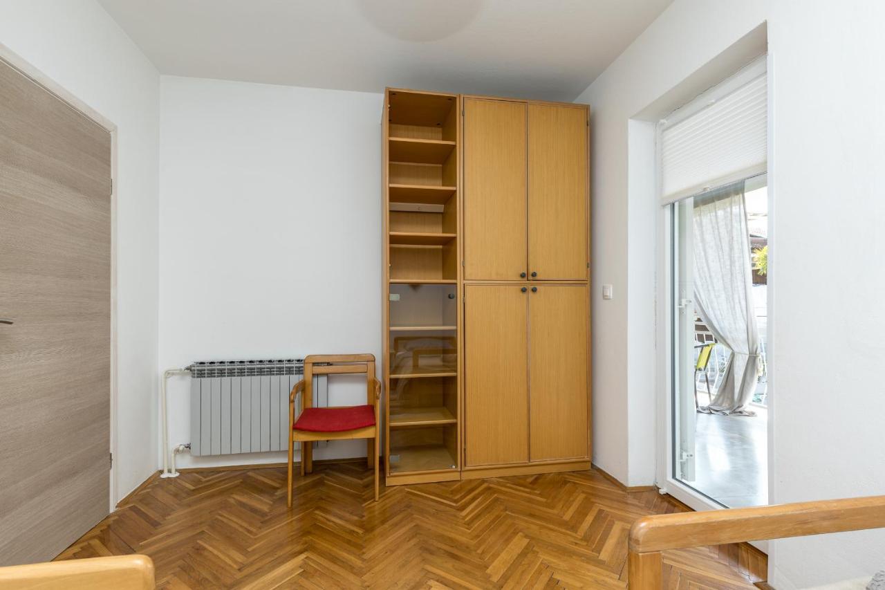 Apartments Hrestak Пореч Екстер'єр фото